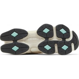 New Balance 9060 Sea Salt